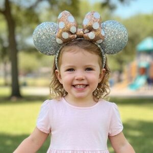 Disney Parks sequin Minnie Mouse headband ears